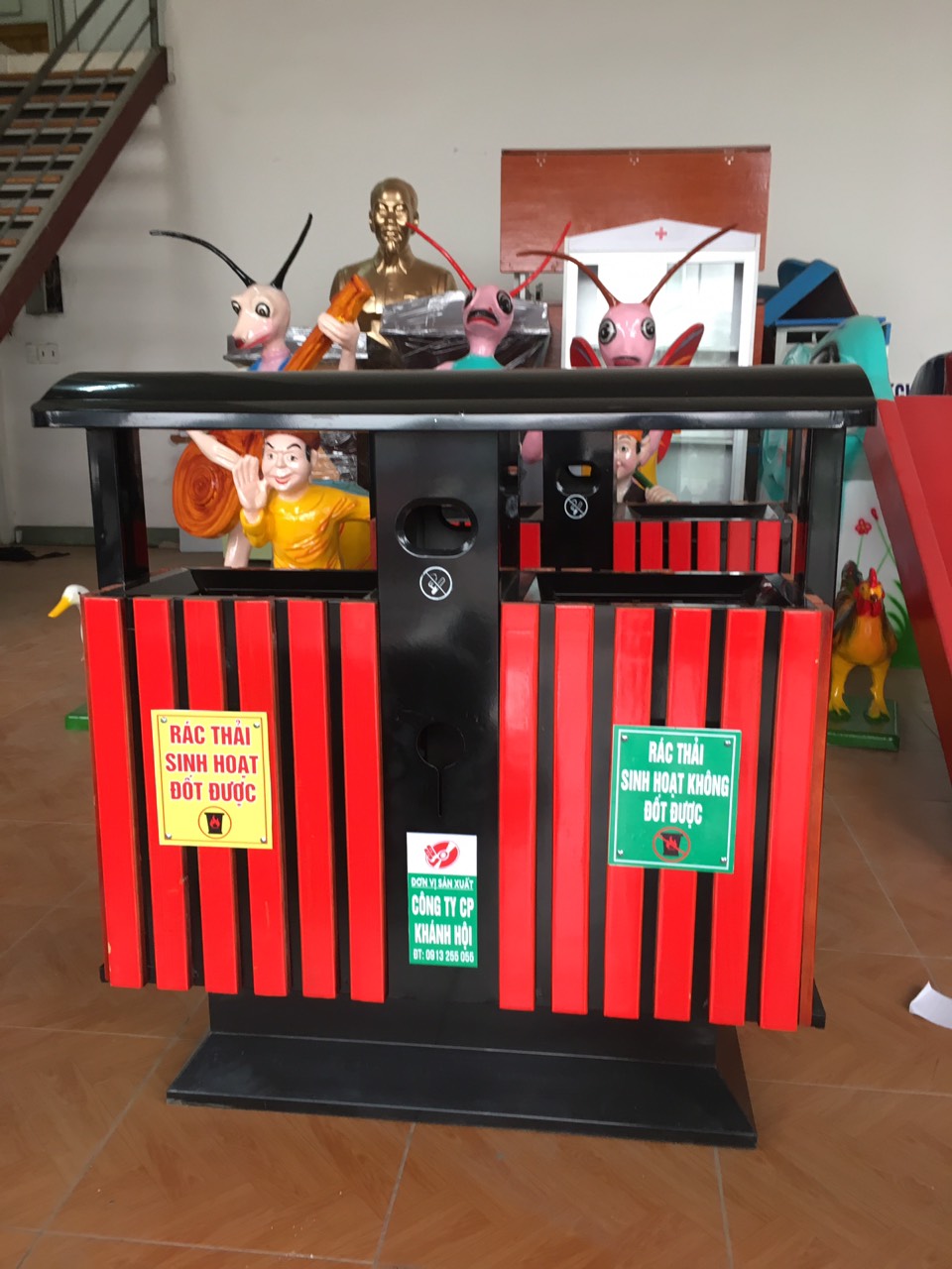 Thùng rác phân loại 2 ngăn có mái che